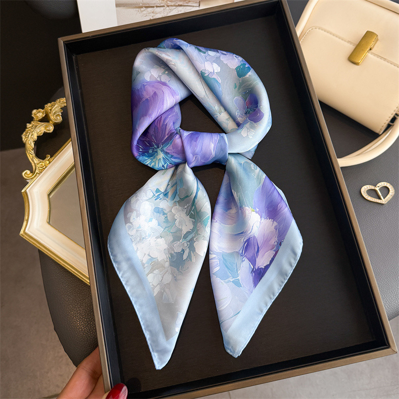 2026 Yeni Çiçek Desenli İpek K - Ascot Neck Scarf incelemesi ve fiyatı