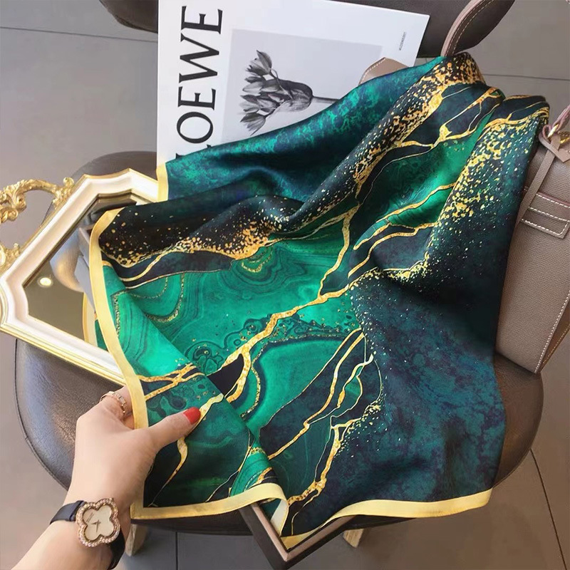 70x70 cm Kadın Eşarp Ipek Duyg - Silk Neck Scarf incelemesi ve fiyatı